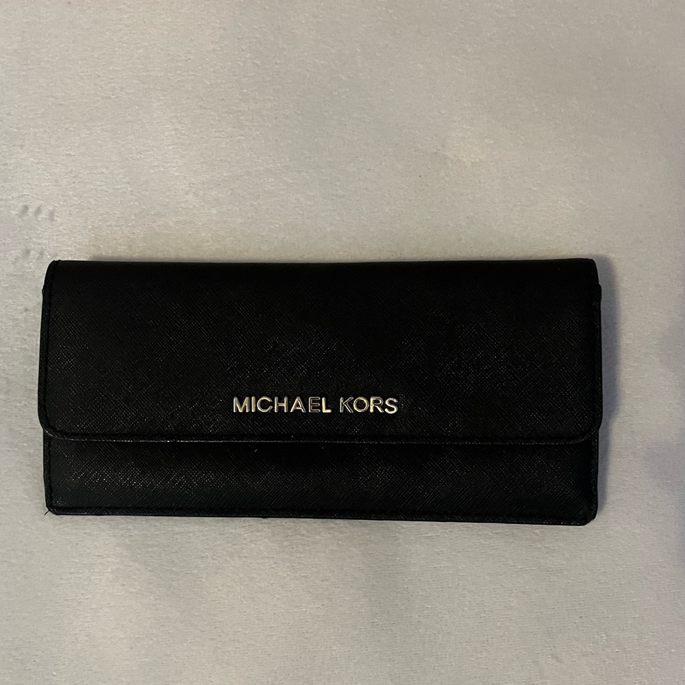 Michael Kors Jet Set Trifold Wallet